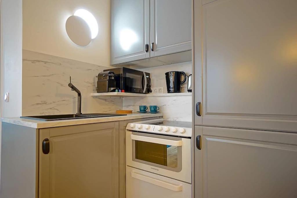 Elegant Appartement Dans Le Marais - Paris 3 Екстер'єр фото